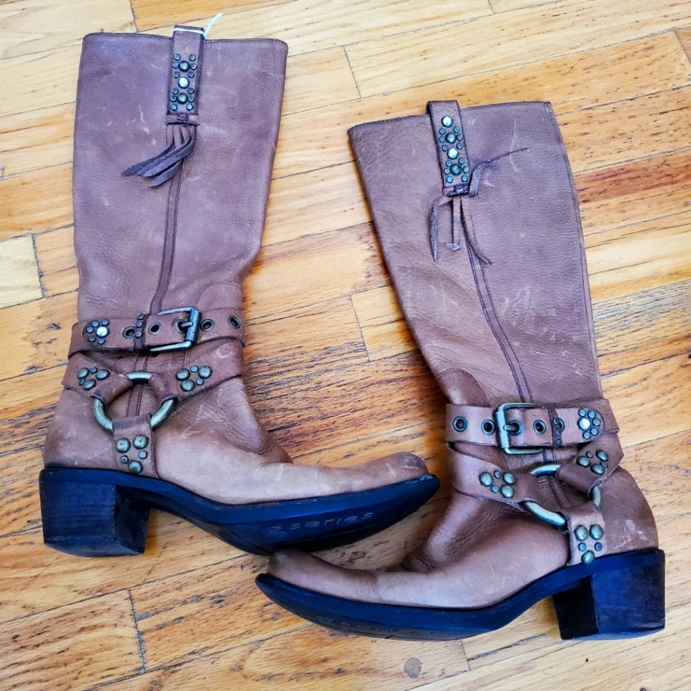 G series Boots